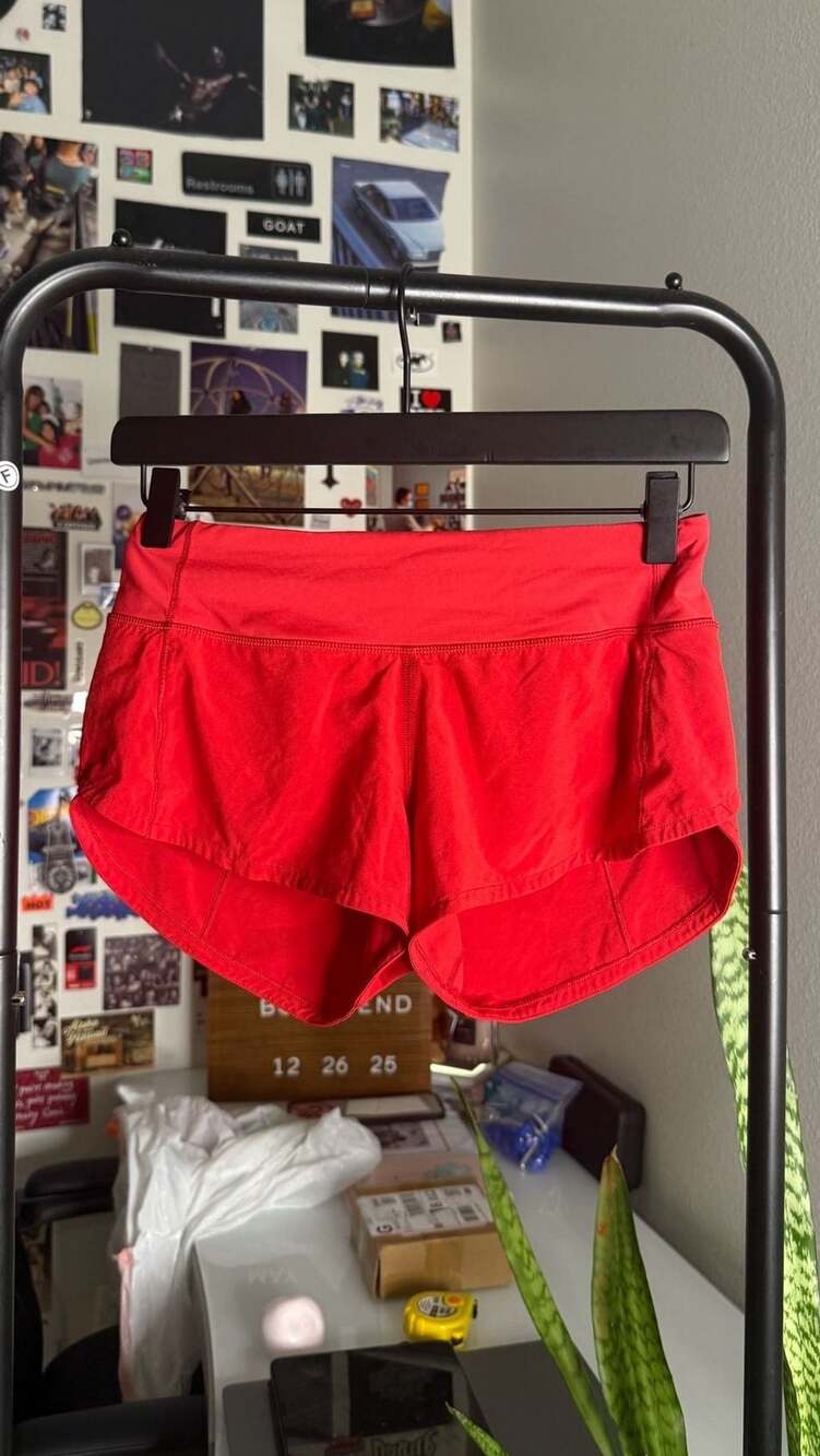 Lululemon Speed Up Low Rise Lined Athletic Shorts Red Size 2